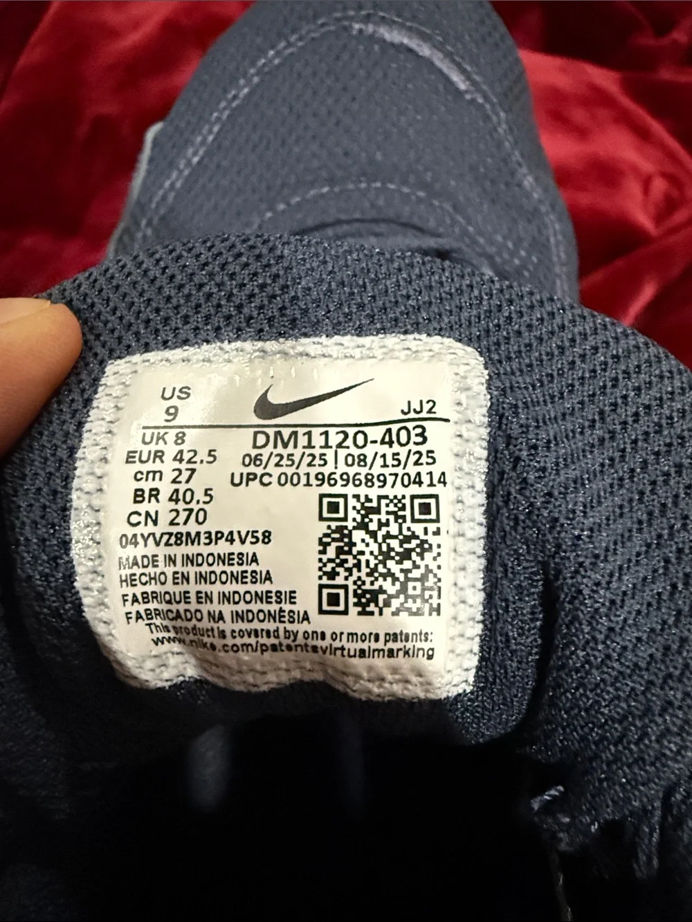 Nike Men's Navy Athletic Shoes with Light Pink Swoosh